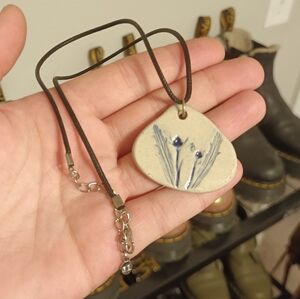 Floral Stone Pendant Necklace